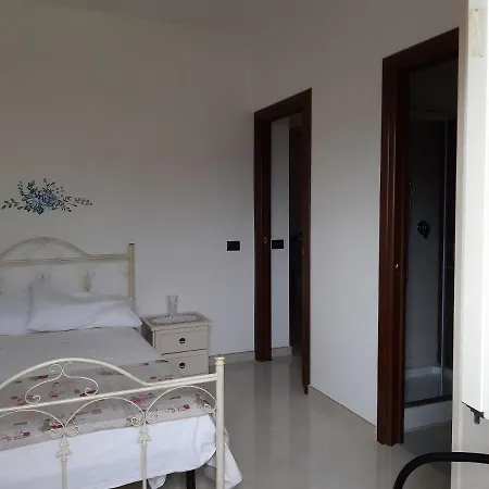 Delle Rose Bed & Breakfast 3*