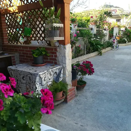 Delle Rose Bed & Breakfast Bova Marina