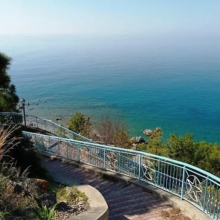 Delle Rose Bed & Breakfast Bova Marina