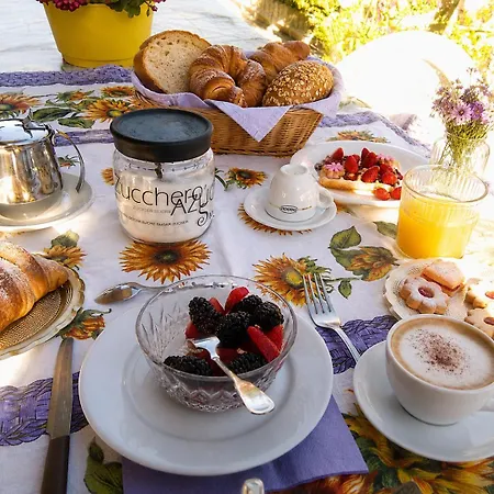Frühstückspension Delle Rose 4*