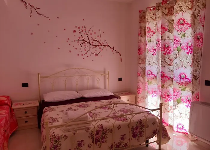 Alojamento de Acomodação e Pequeno-almoço Delle Rose 4*