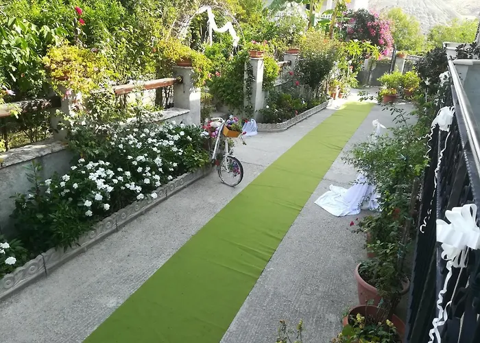 Alojamento de Acomodação e Pequeno-almoço Delle Rose Bova Marina