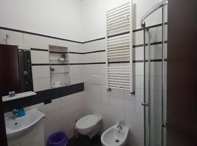 Alojamento de Acomodação e Pequeno-almoço Delle Rose