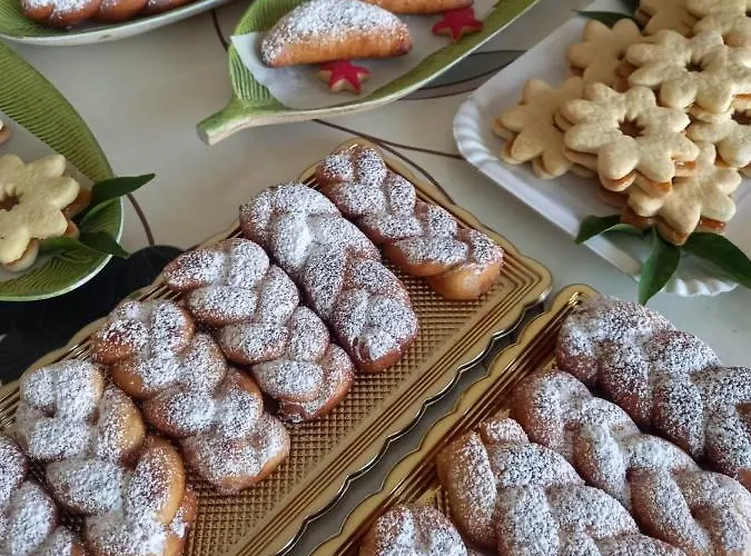 Alojamento de Acomodação e Pequeno-almoço Delle Rose 3*