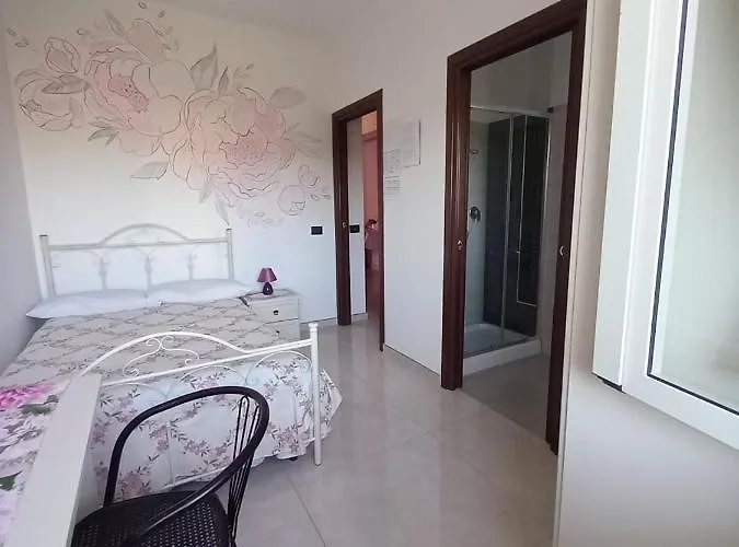 Delle Rose Alojamento de Acomodação e Pequeno-almoço Bova Marina